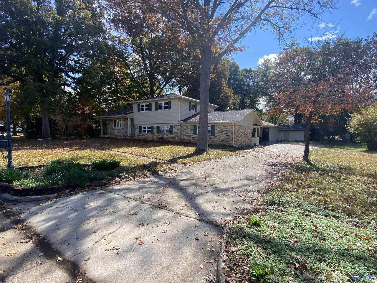 2109 Villaret Drive - Photo 1
