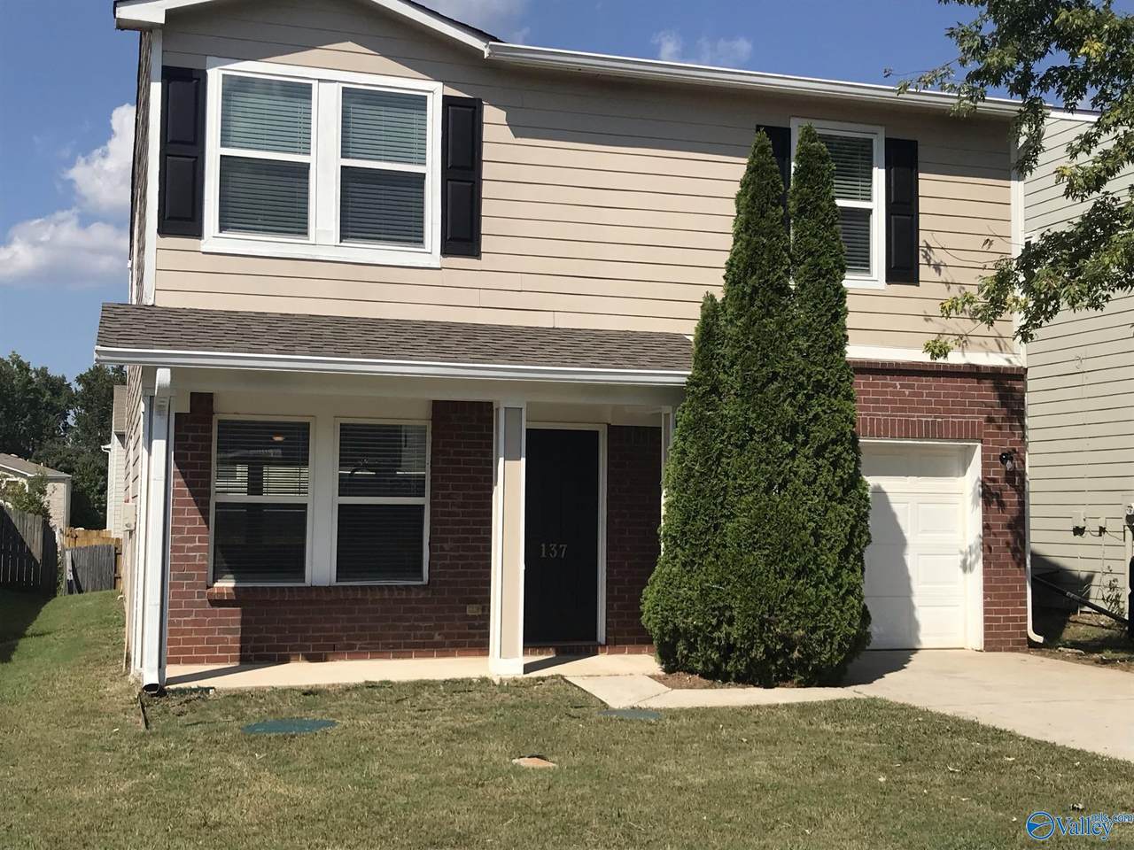 137 Farmington Drive - Photo 1
