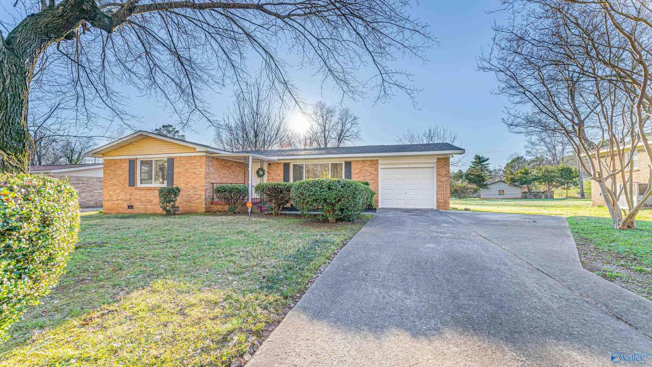 2207 Viscount Drive - Photo 1