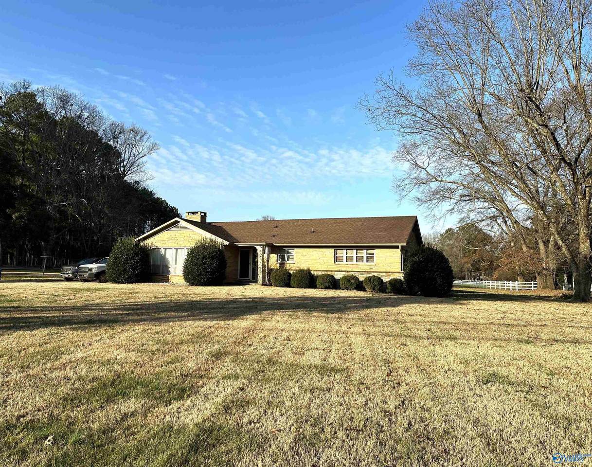 707 Winchester Road - Photo 1