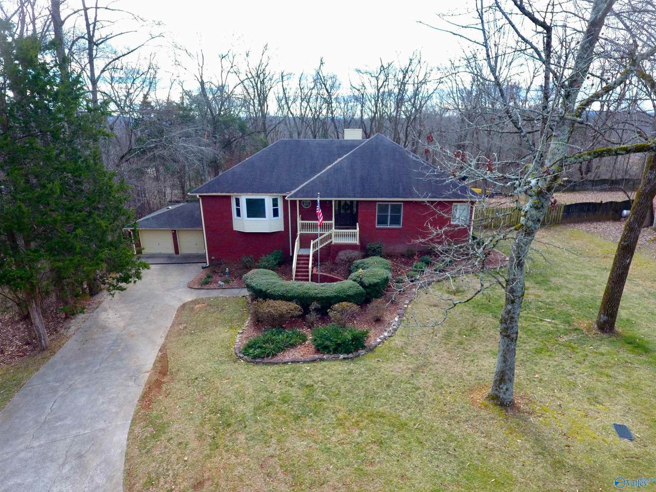 128 Deer Run Lane - Photo 1