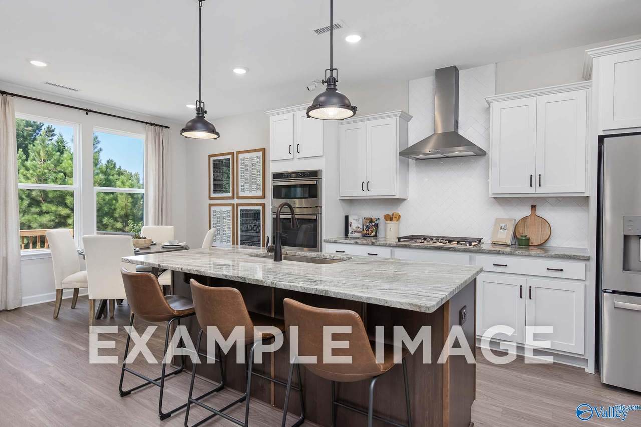 107 Silkwood Court - Photo 1