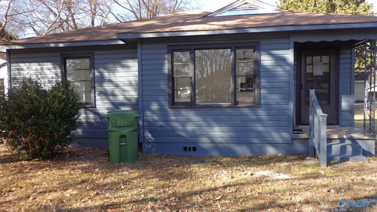 110 Drake Avenue - Photo 1