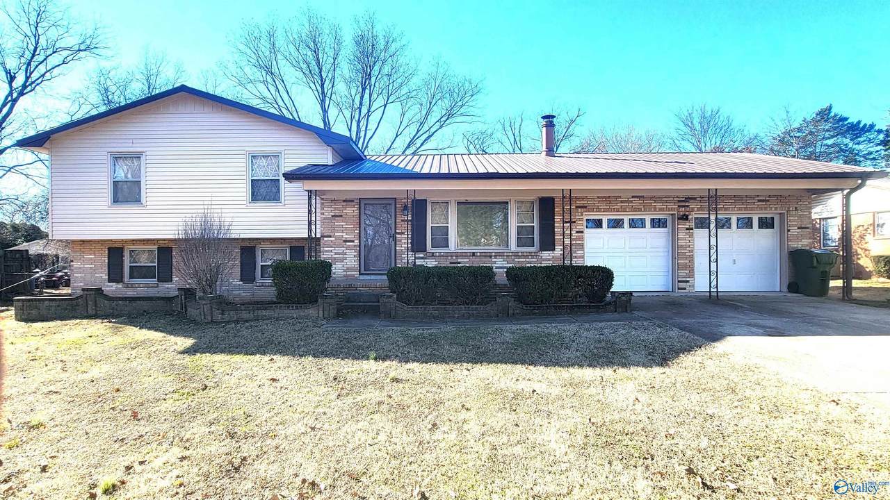 3907 Timbercrest Drive - Photo 1