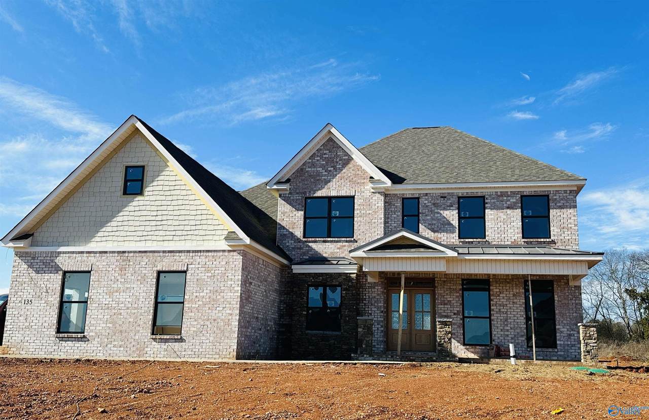 135 Stone River Road - Photo 1