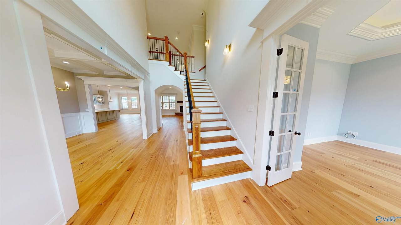 https://bt-photos.global.ssl.fastly.net/nalmls/orig_boomver_1_21844383-2.jpg