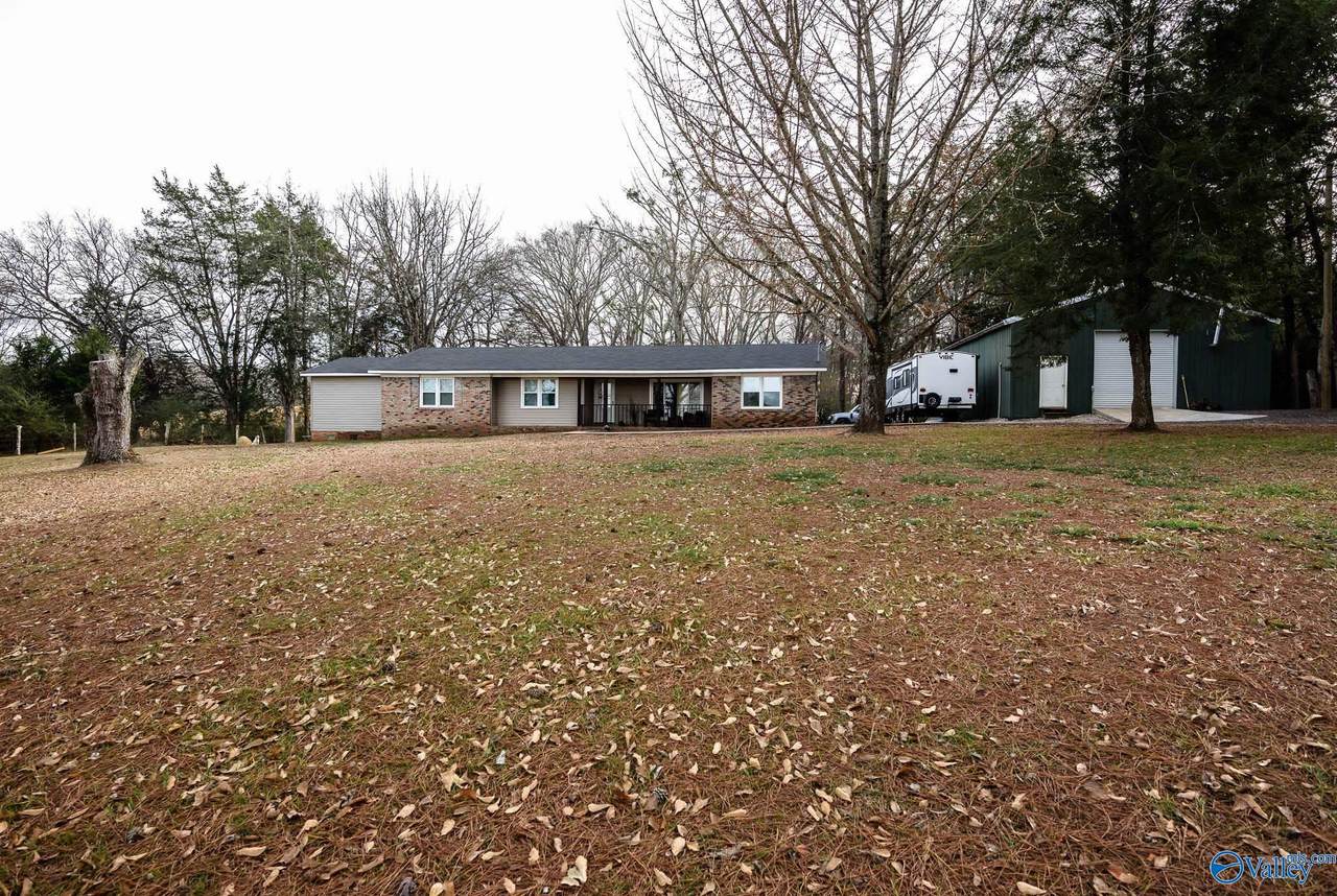 2024 County Road 213, Moulton, AL 35650 (MLS 21850105) MarMac Real