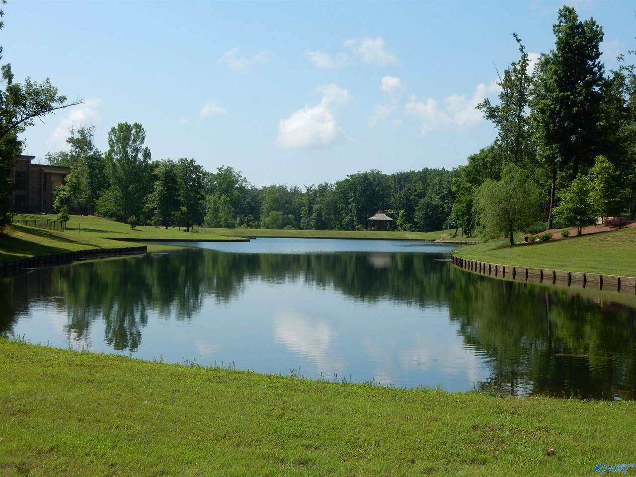 https://bt-photos.global.ssl.fastly.net/nalmls/1280_boomver_1_21859230-2.jpg