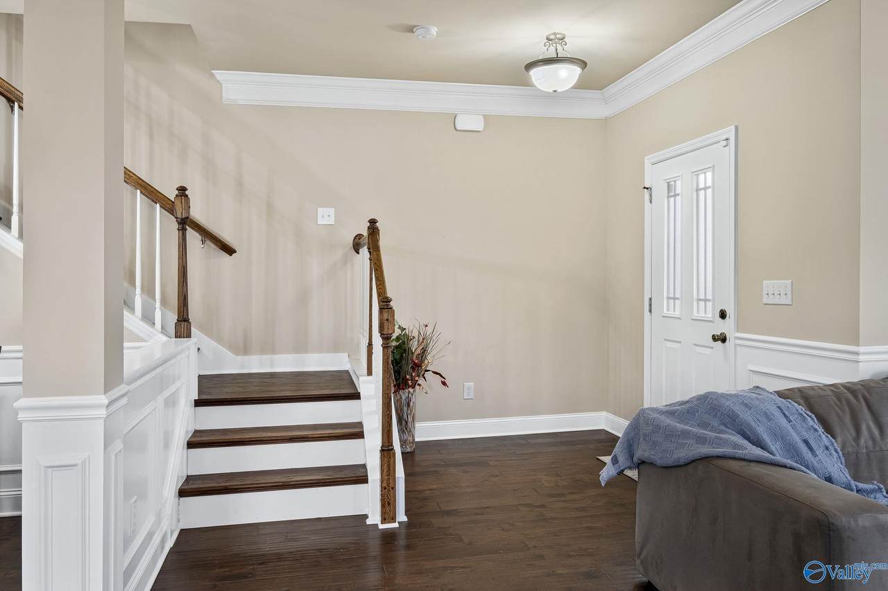 https://bt-photos.global.ssl.fastly.net/nalmls/1280_boomver_1_21879110-2.jpg