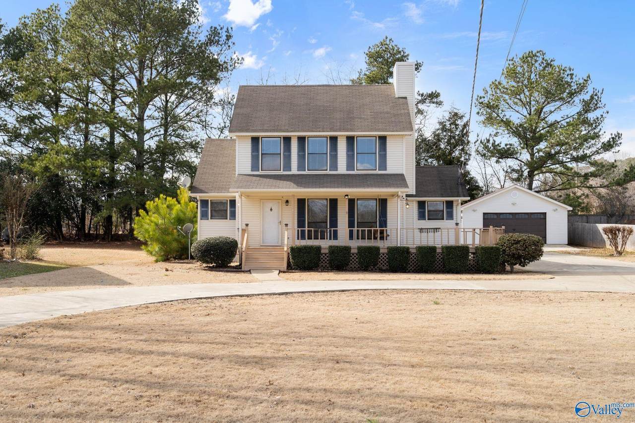 164 Twin Oaks Street - Photo 1