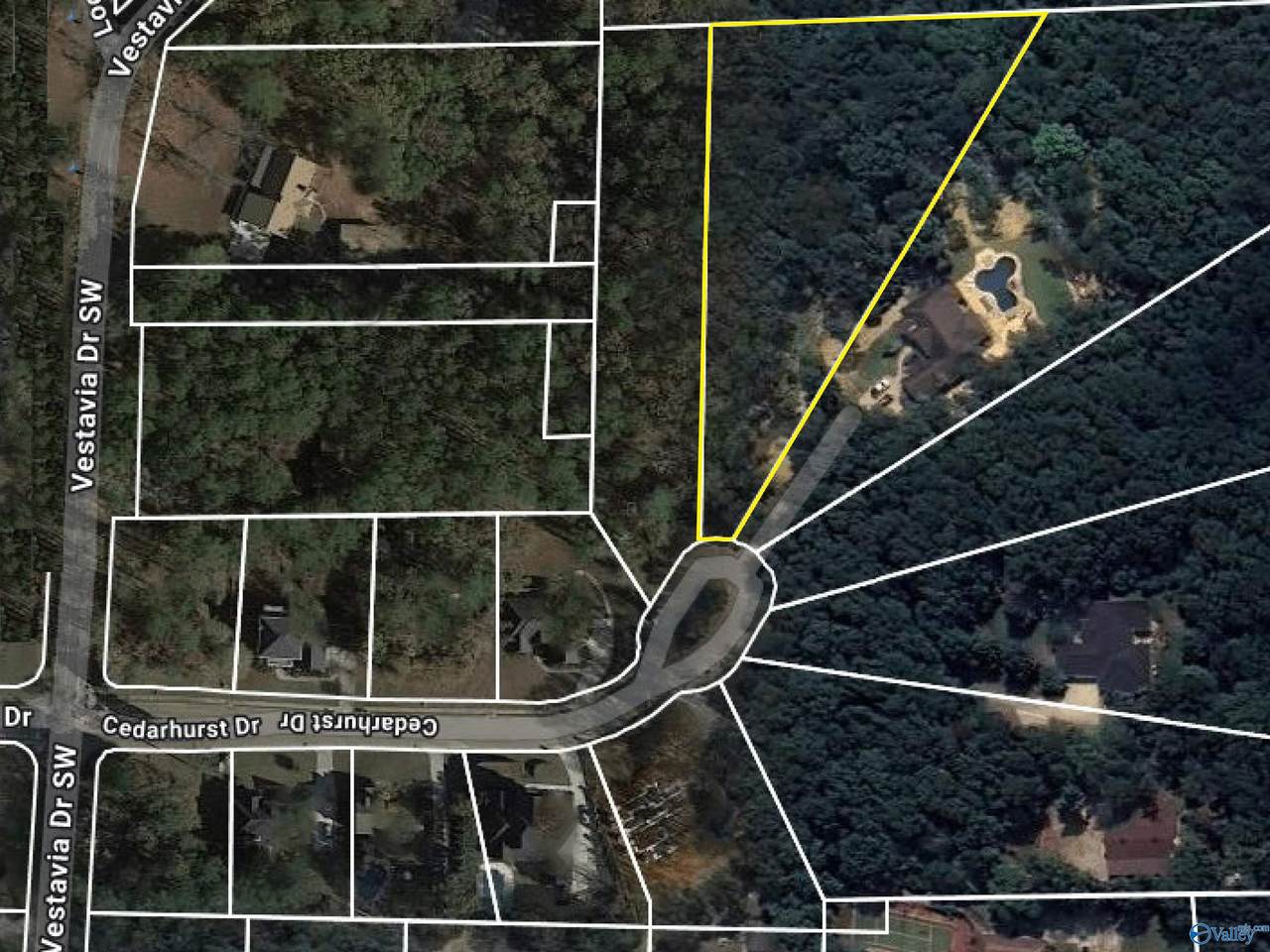 3412 Cedarhurst Drive - Photo 1