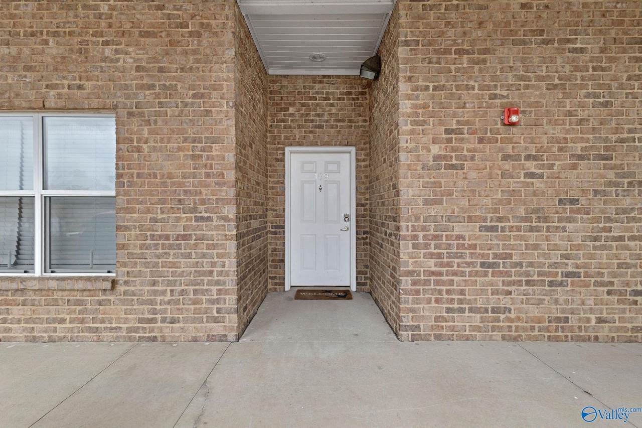 https://bt-photos.global.ssl.fastly.net/nalmls/1280_boomver_1_21880919-2.jpg