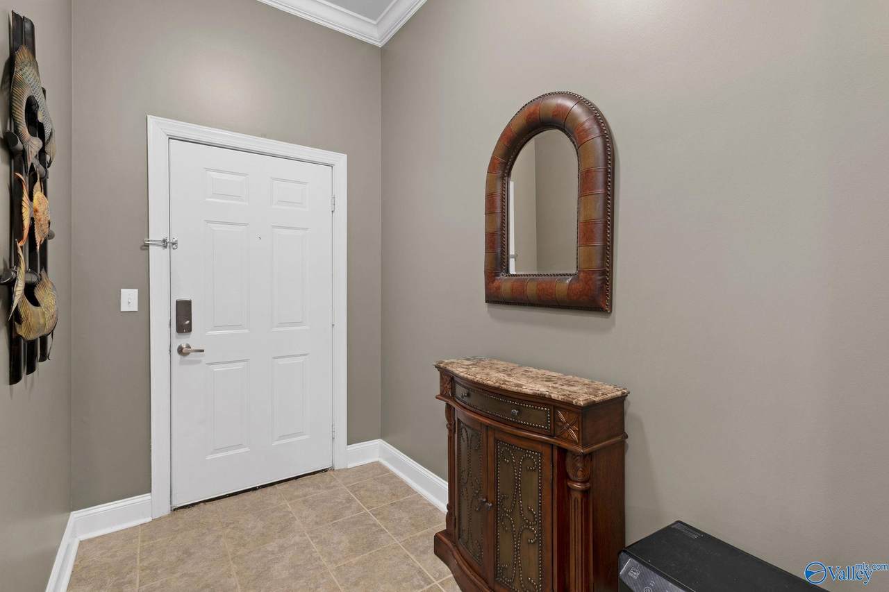 https://bt-photos.global.ssl.fastly.net/nalmls/1280_boomver_1_21880919-2.jpg