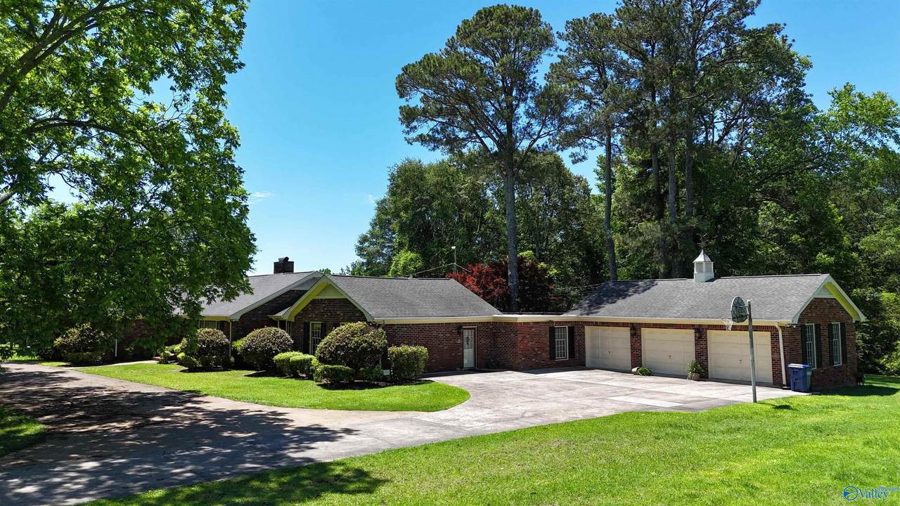 2625 Solitude Road - Photo 1