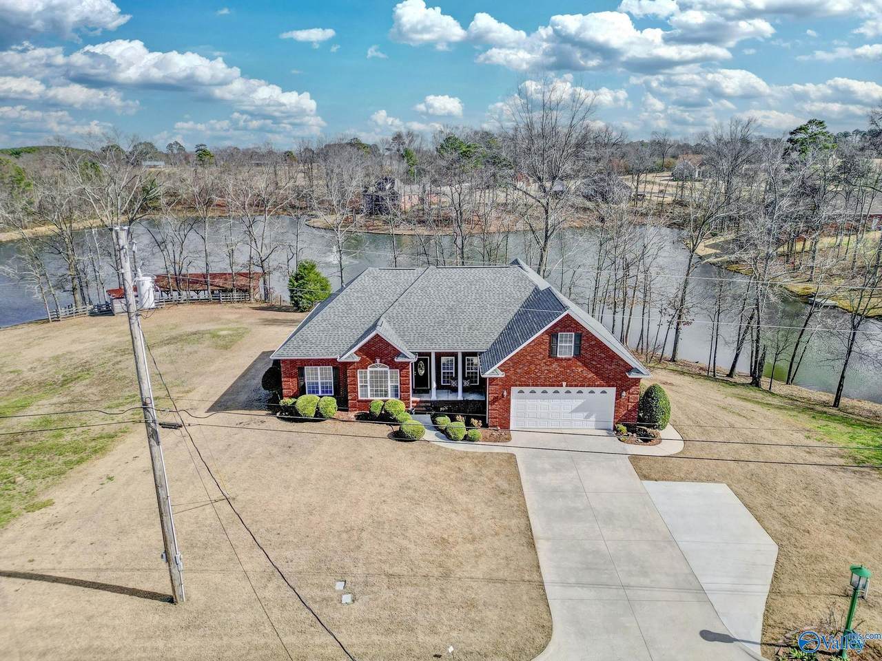 86 Paradise Drive - Photo 1