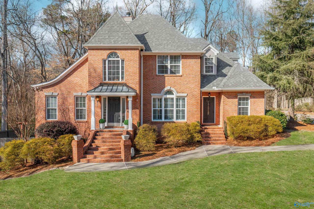108 Cross Creek Lane - Photo 1