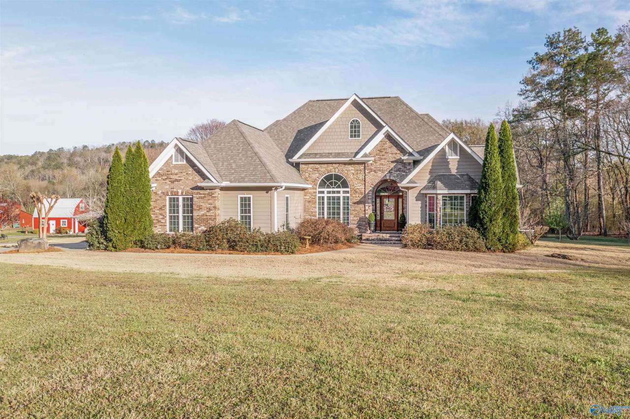 3602 Beason Cove Road - Photo 1