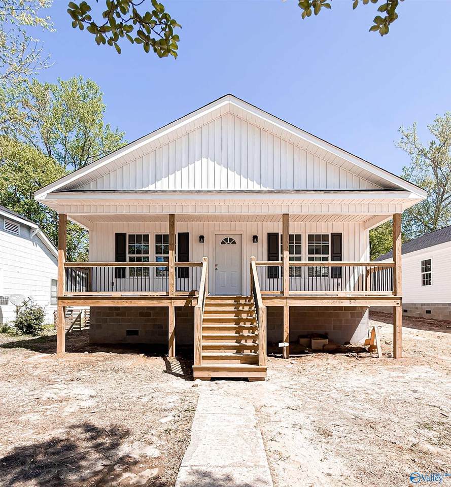 918 Wilson Avenue - Photo 1