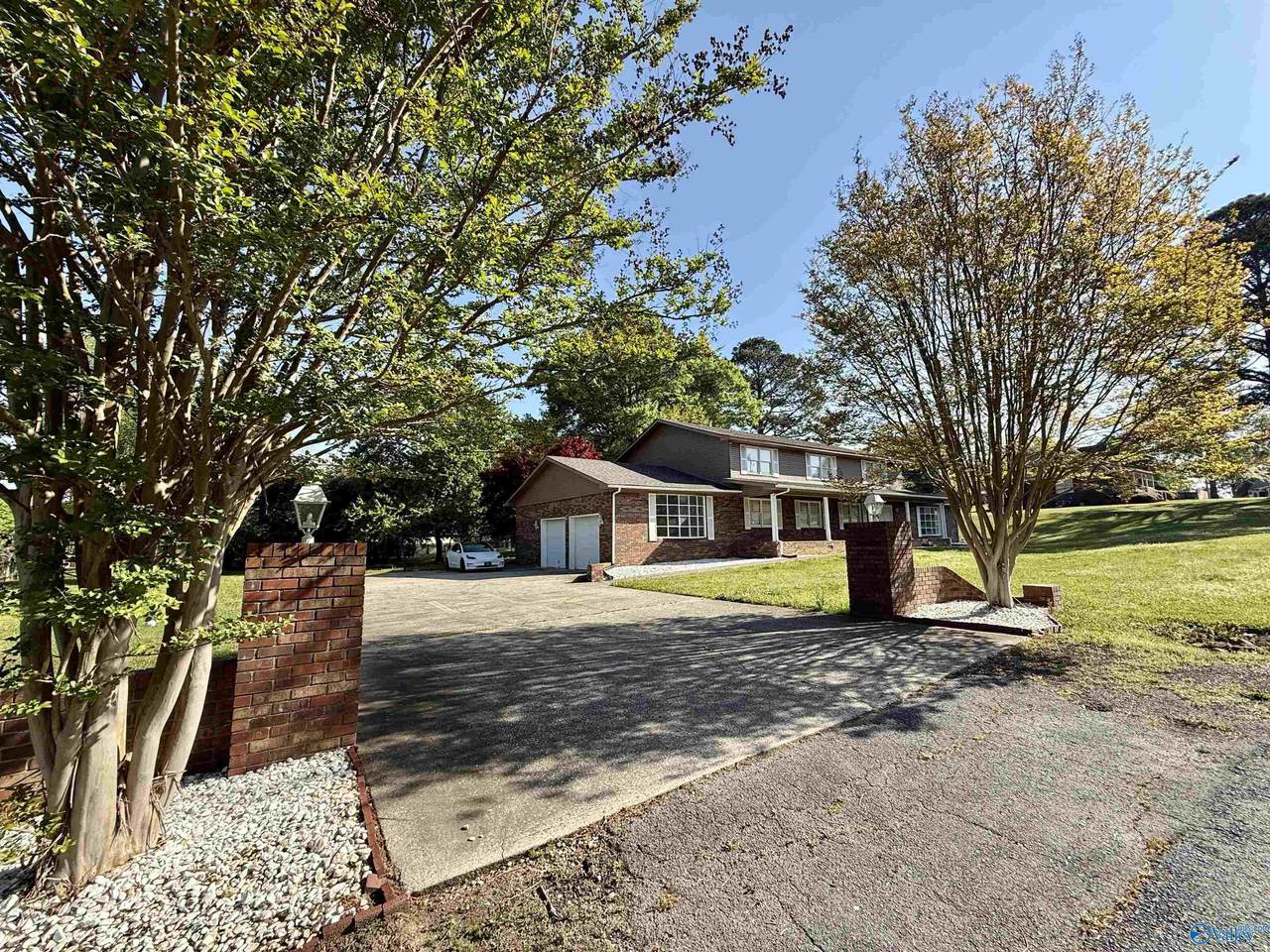 100 Dewayne Court - Photo 1