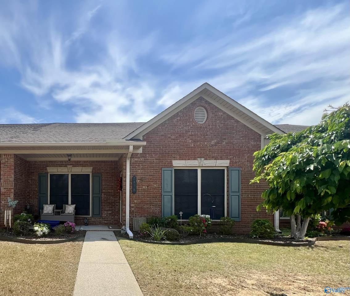 2428 Castle Gate Blvd - Photo 1
