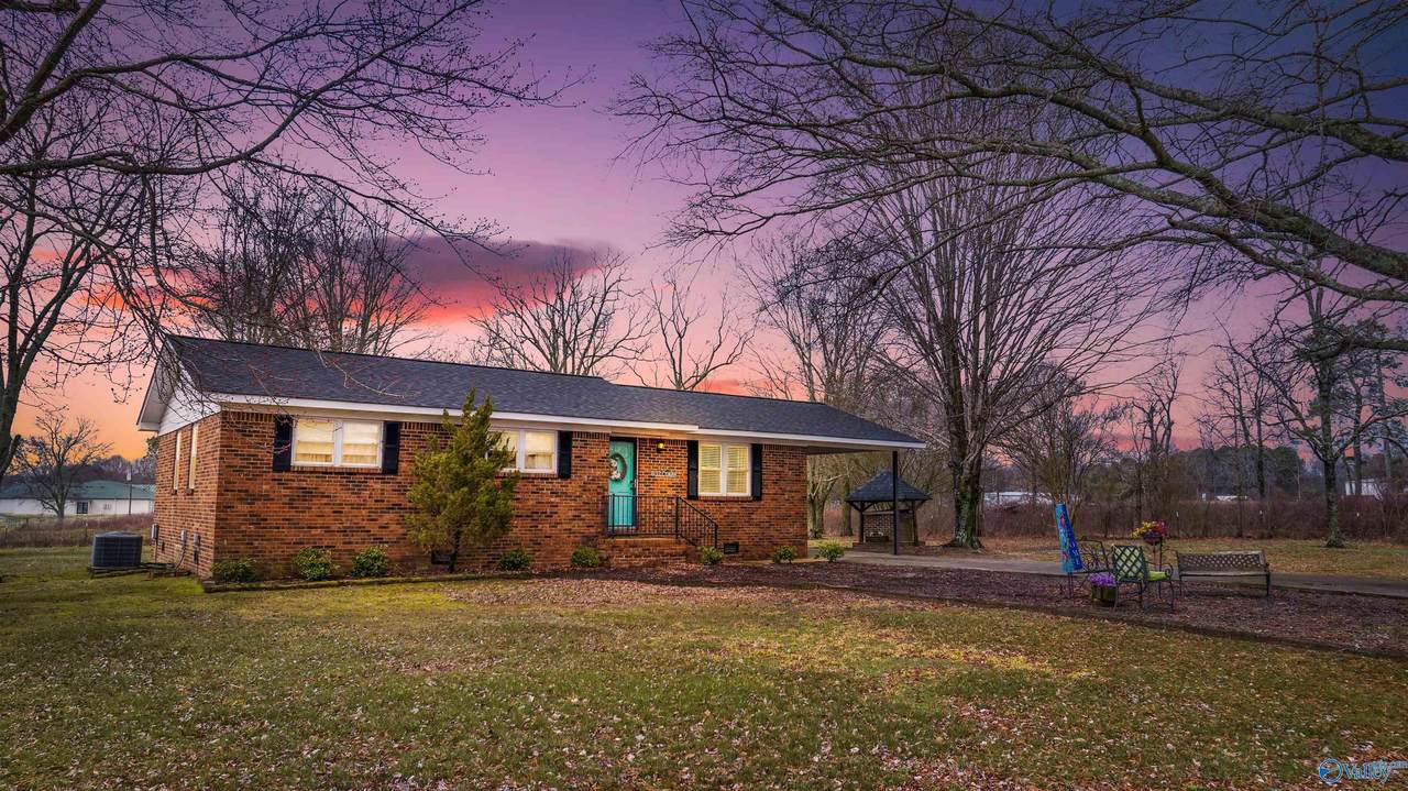 394 Scott Avenue - Photo 1