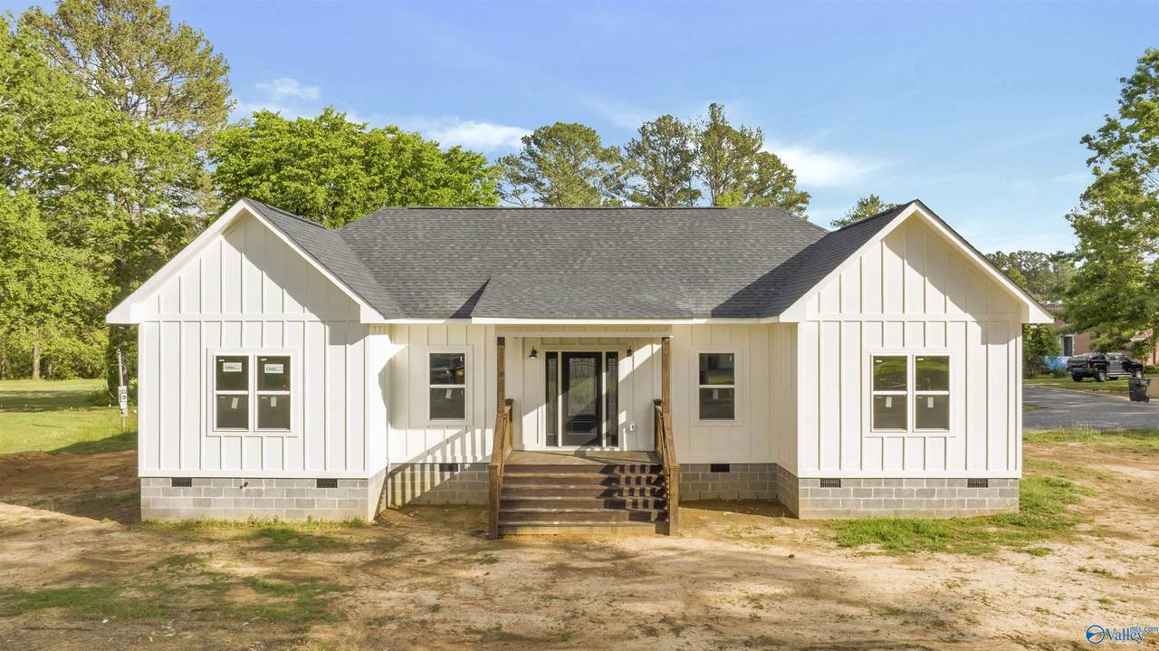 1209 Fairway Road - Photo 1