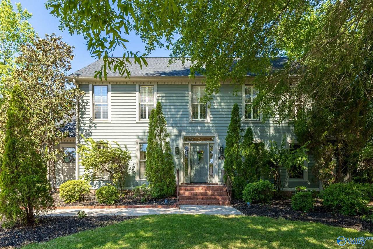2401 Surrey Lane - Photo 1