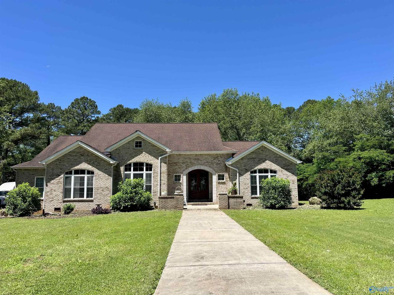 809 Mastin Lake Road - Photo 1