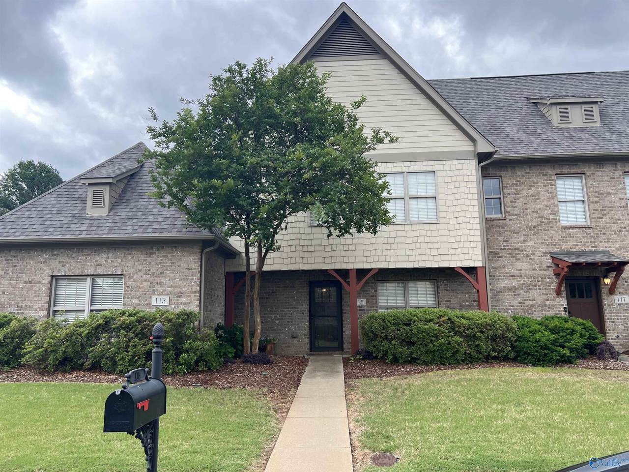 115 Windsor Hill Road - Photo 1