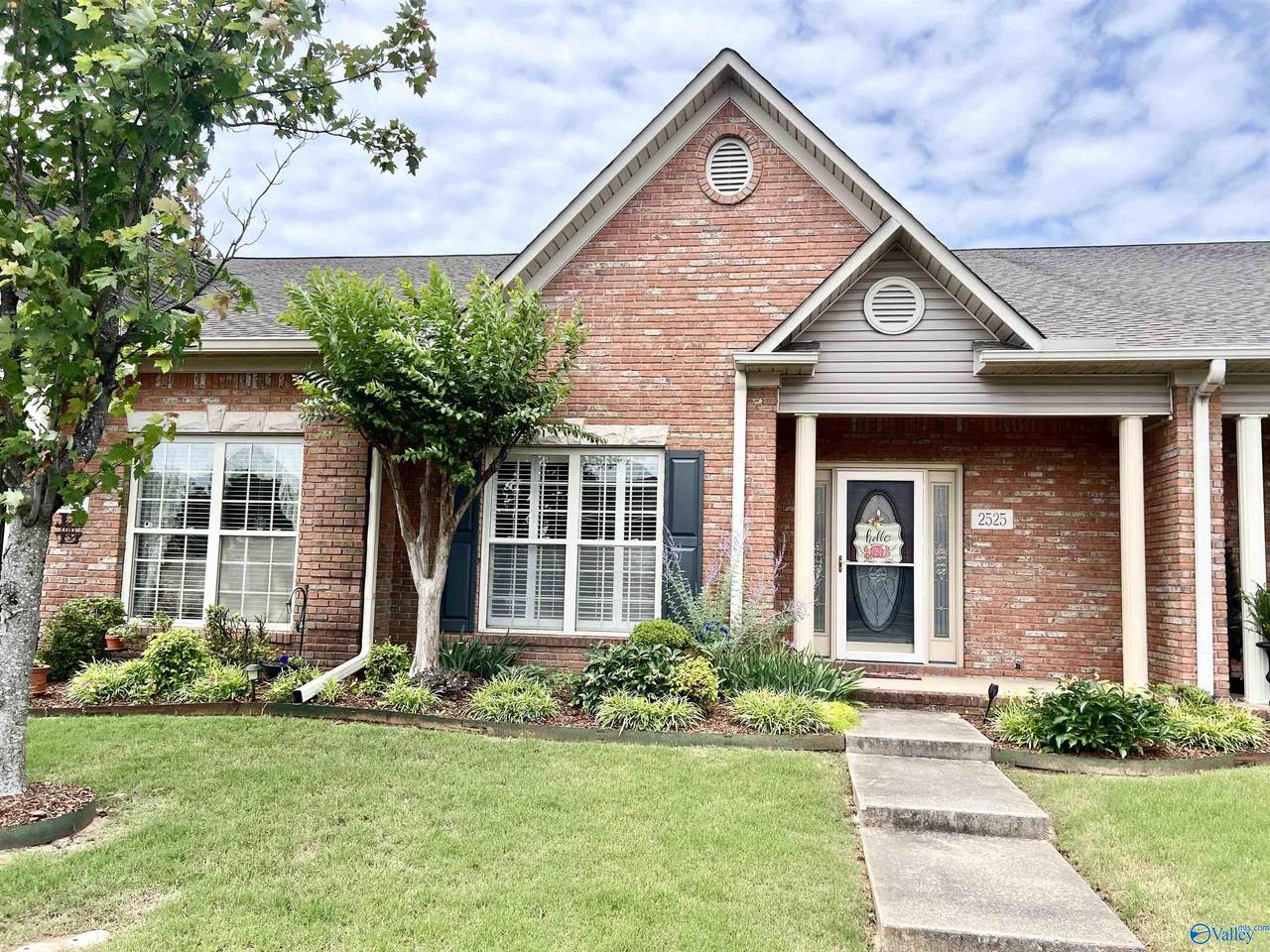 2525 Norwood Drive - Photo 1