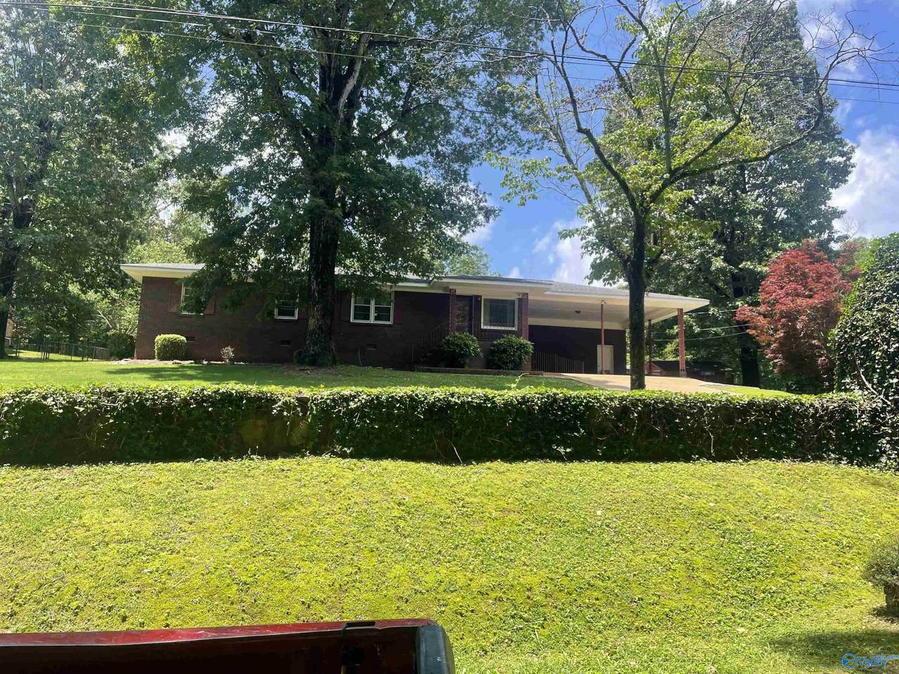 340 White Street - Photo 1