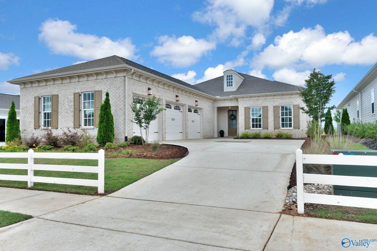 241 Farmhouse Drive - Photo 1