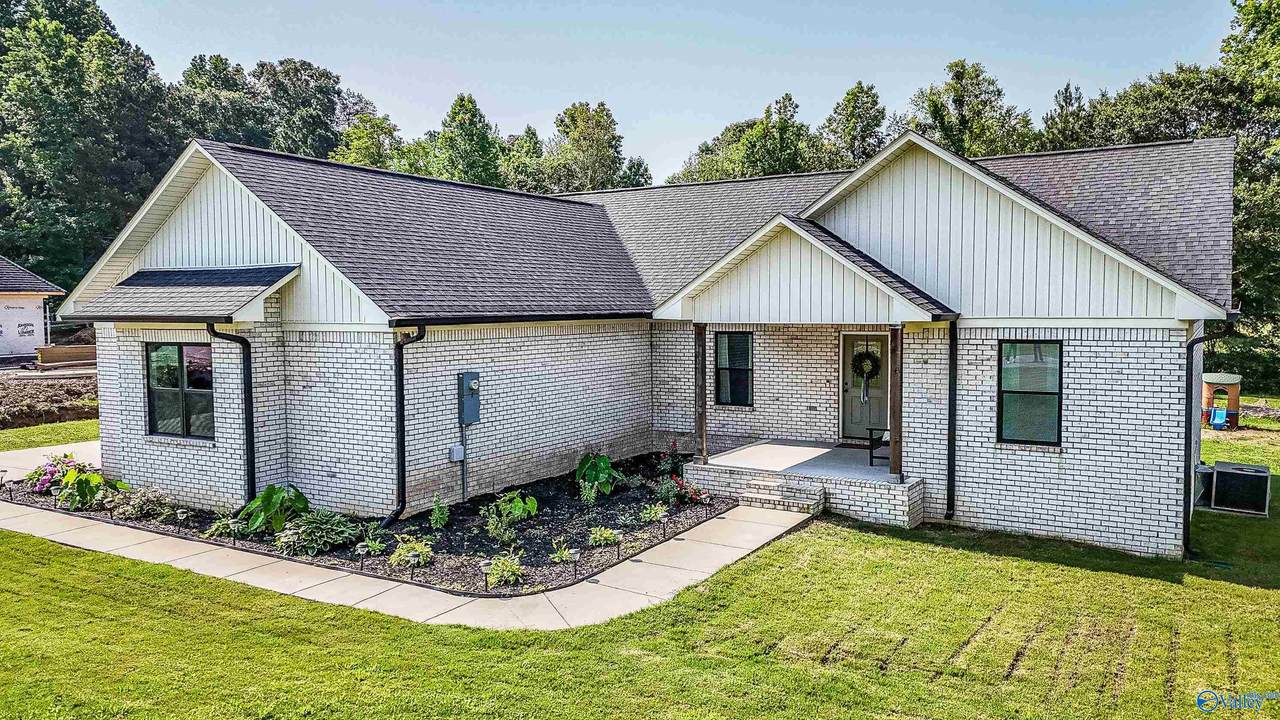619 Crestman Dr - Photo 1