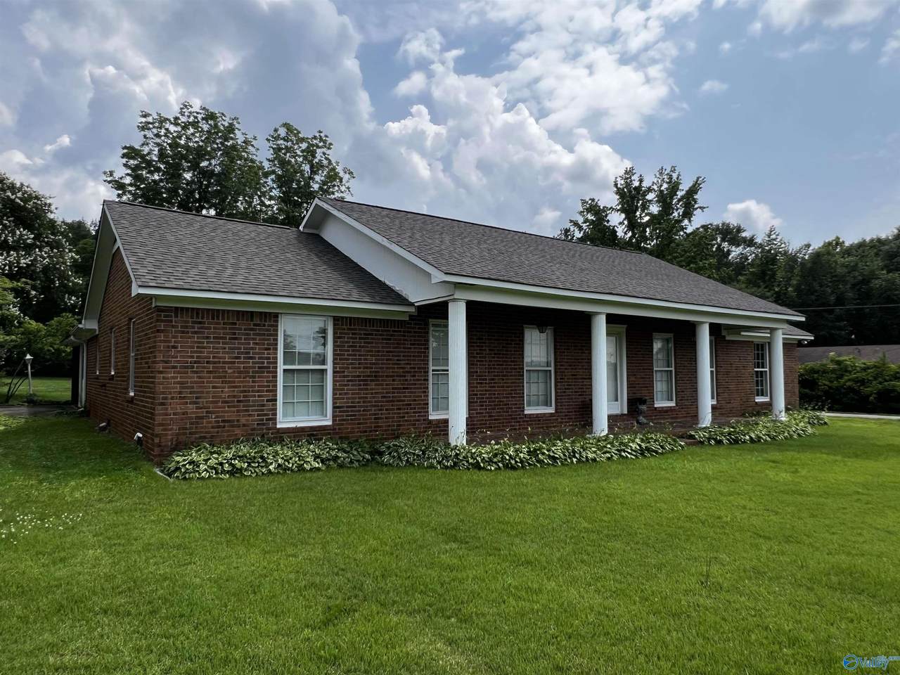 16052 Court Street - Photo 1