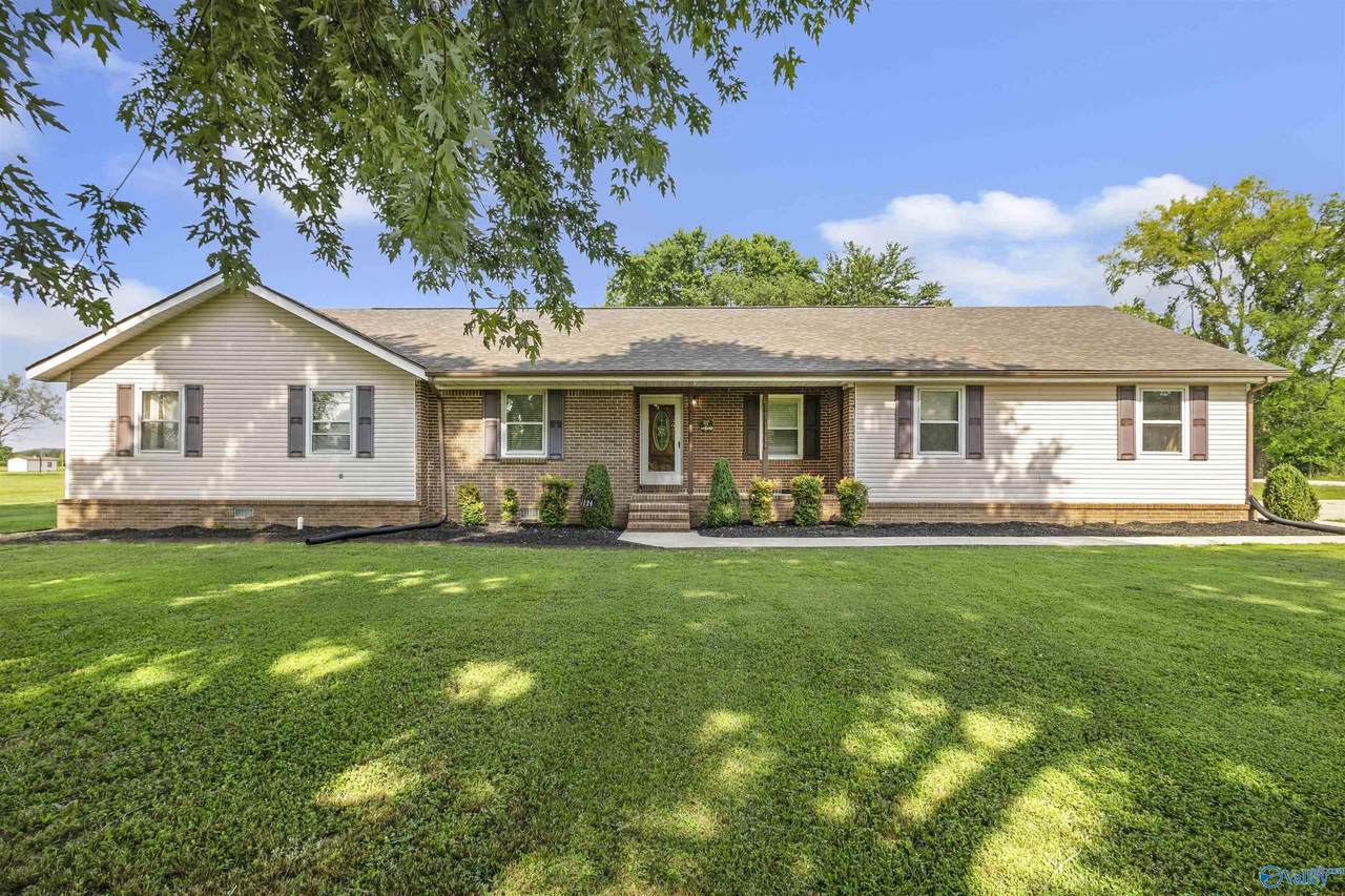 124 Robinson Road - Photo 1