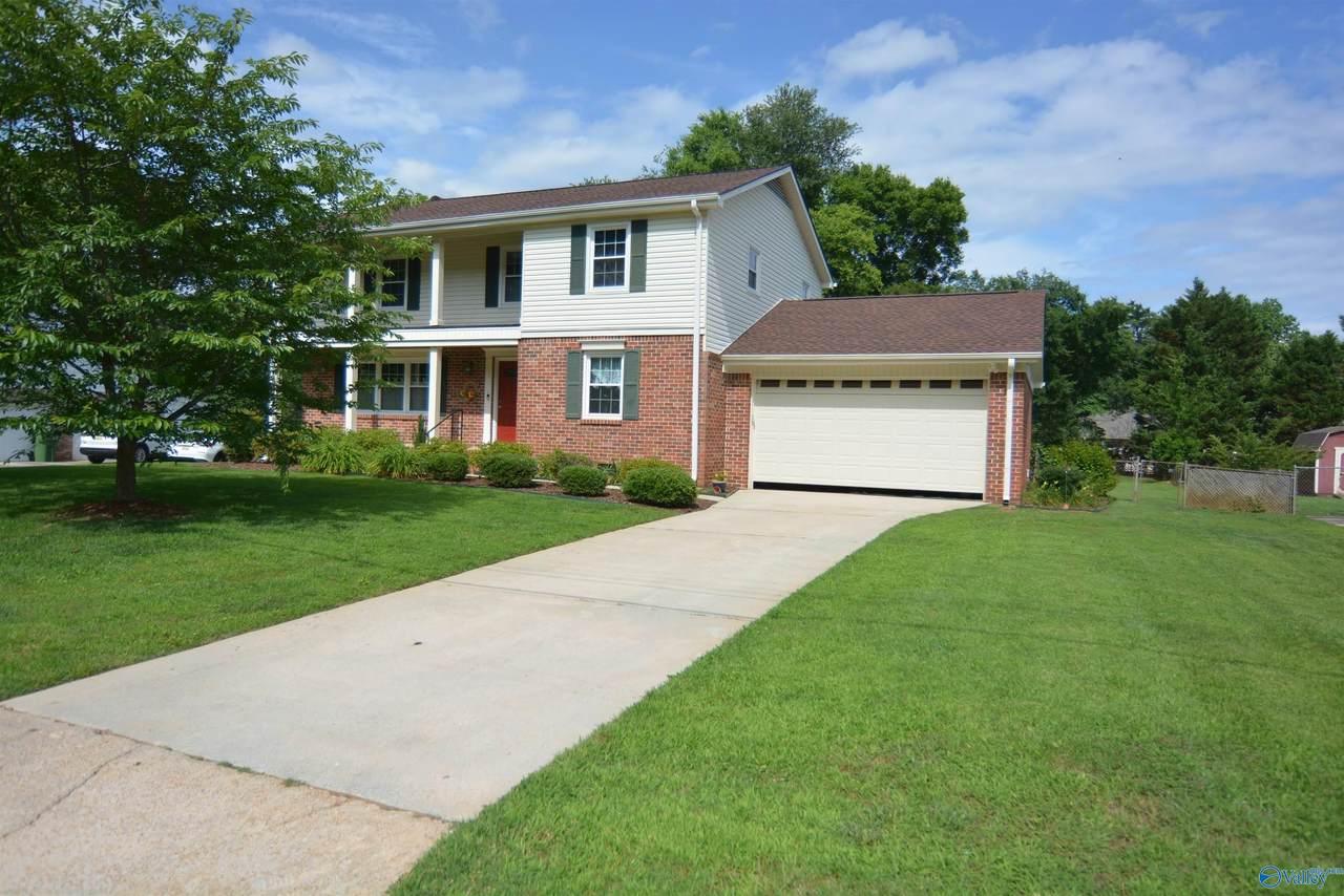 8909 Willow Hills Drive - Photo 1