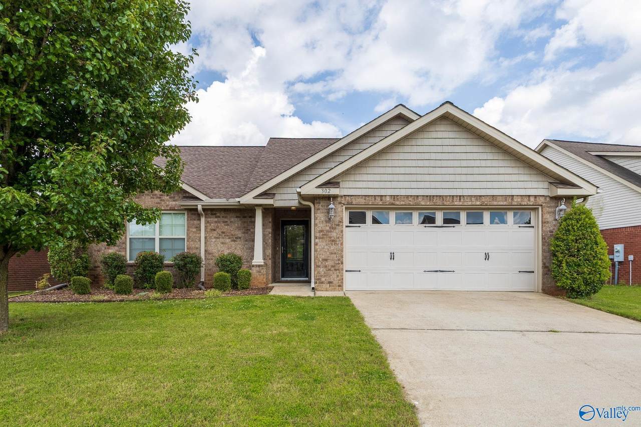 302 Saddlegate Drive - Photo 1