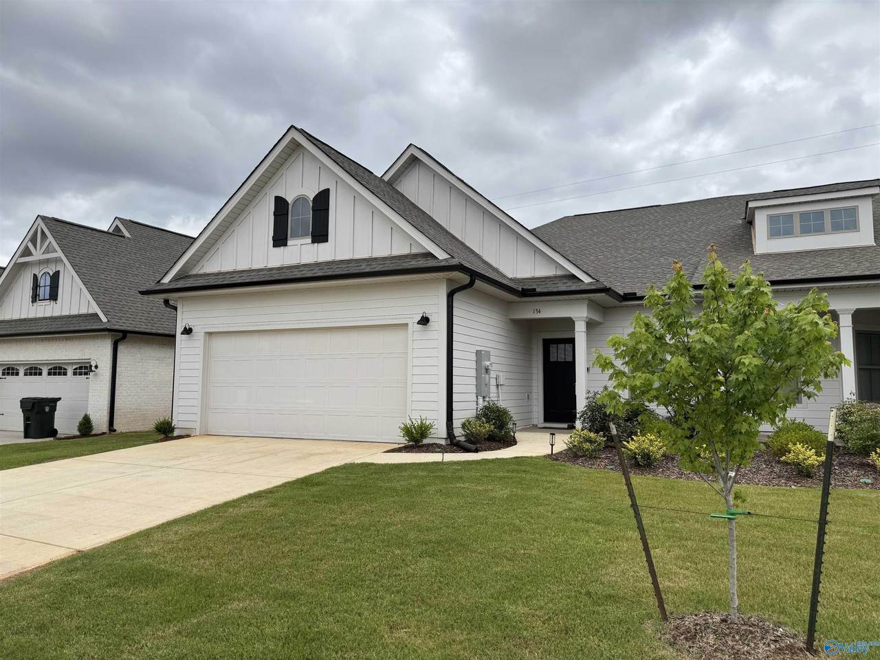 134 Rugby Drive - Photo 1