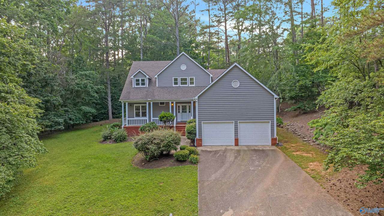 6208 Robin Lane - Photo 1