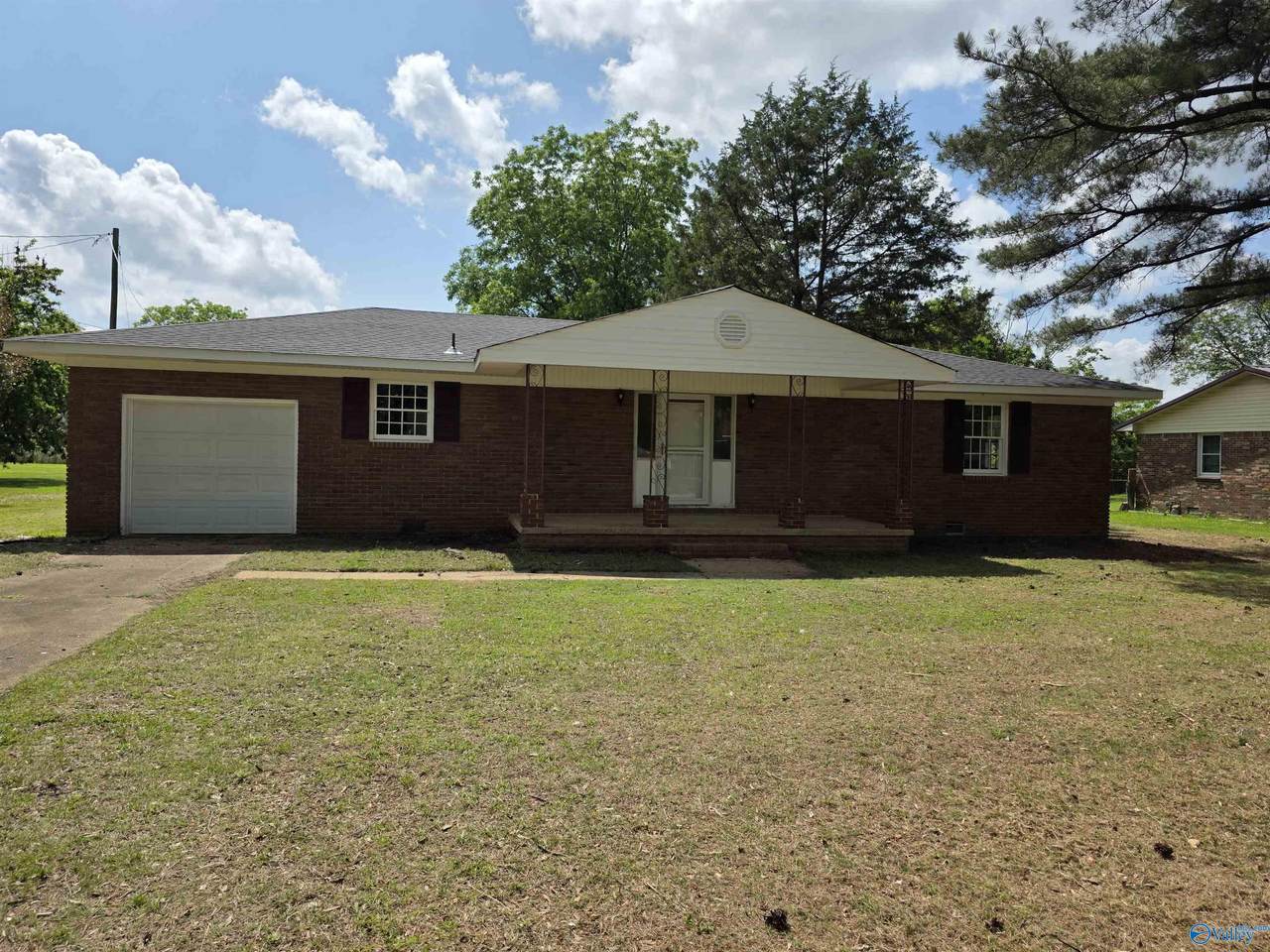 301 Holloway Street - Photo 1