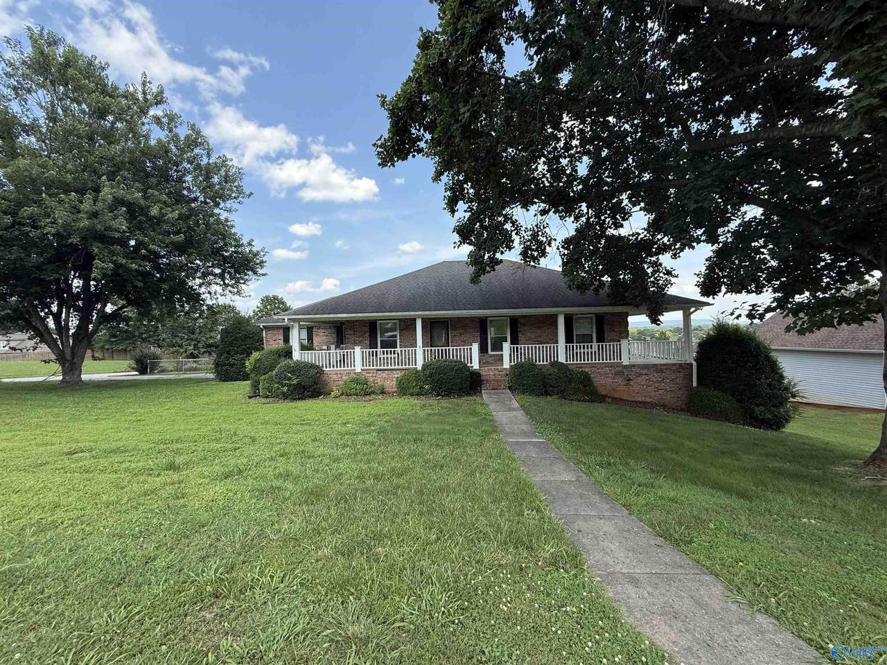 122 Mykeys Way - Photo 1