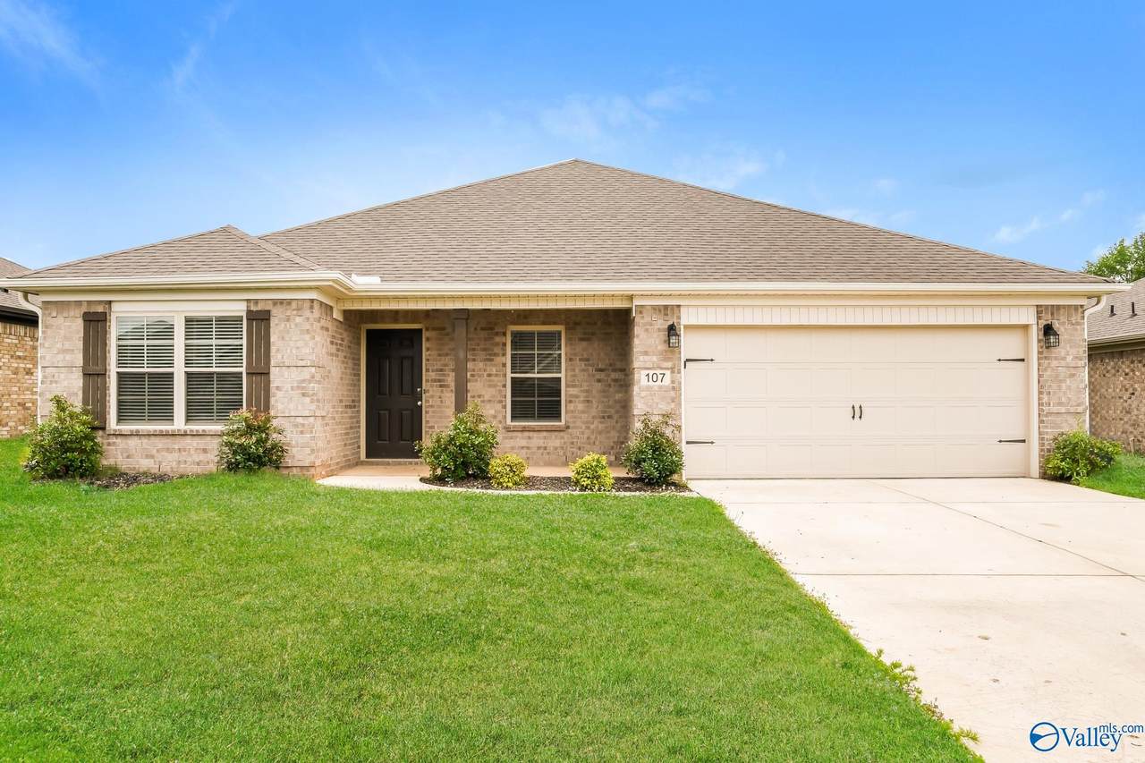 107 Ocean Springs Avenue - Photo 1