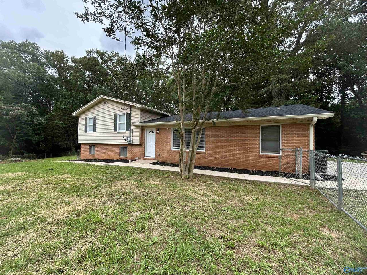 285 Ruby Drive - Photo 1