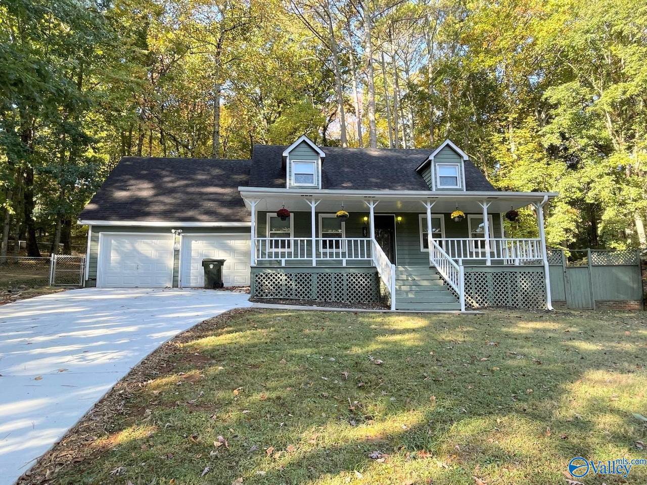 205 Pine Ridge Road - Photo 1