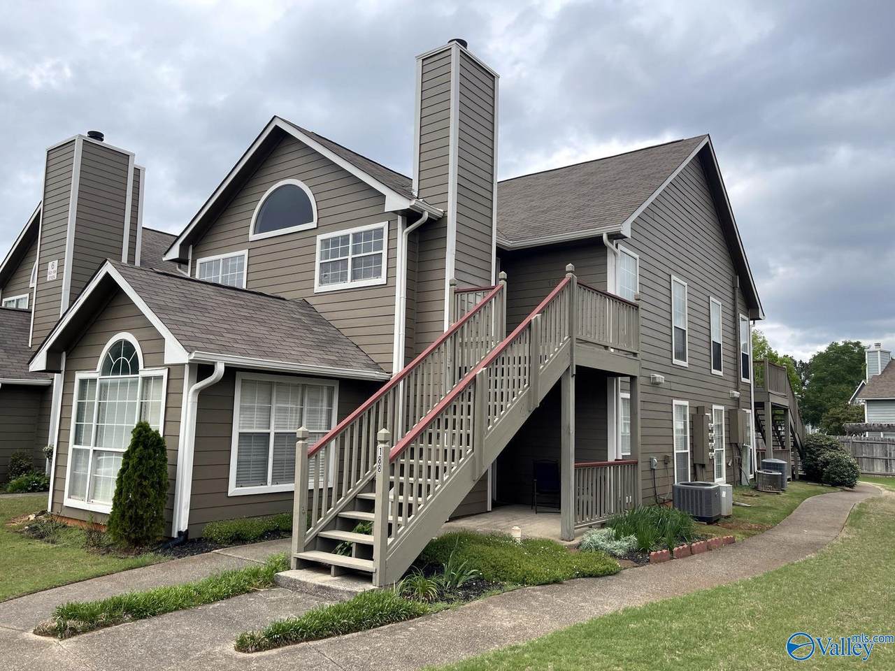 188 Waters Edge Lane - Photo 1