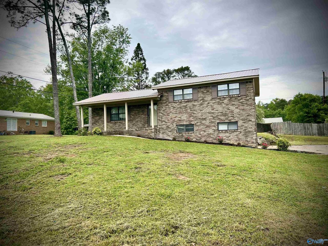 1101 6th Place - Photo 1