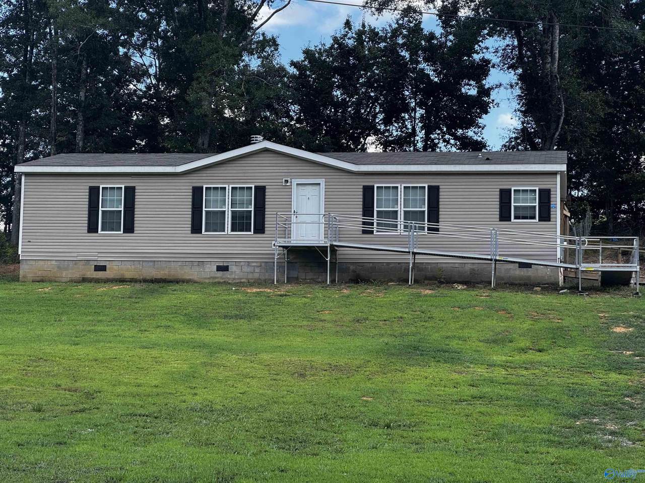 2405 County Road 118 - Photo 1