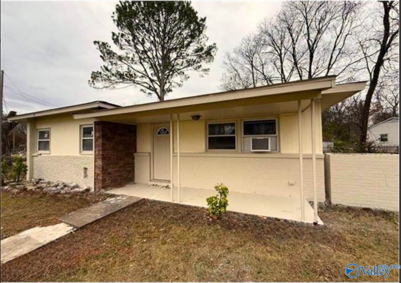 2431 Bluestone Circle - Photo 1