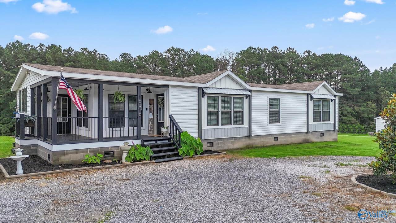 10470 Union Grove Road - Photo 1