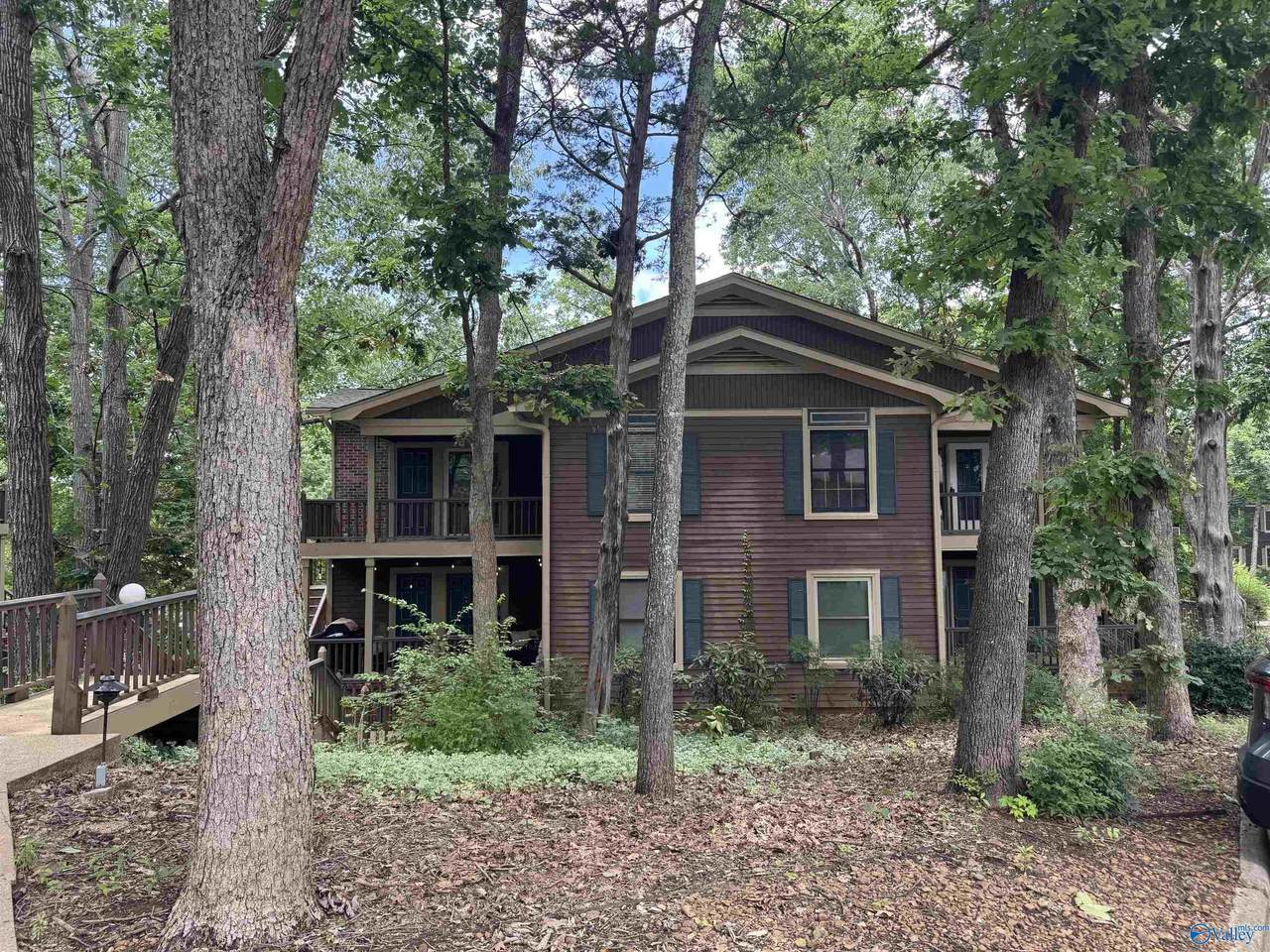 2040 Woodlawn Drive - Photo 1
